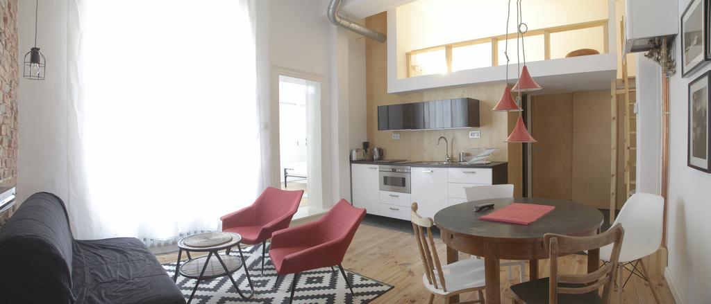 Apartment Rzeznicza Wroclaw Luaran gambar